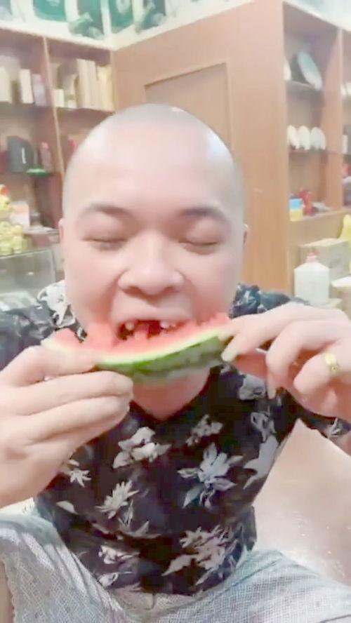 吃瓜艺术版,揭秘吃瓜艺术的魅力与趣味